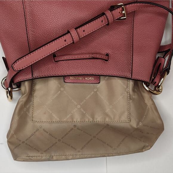 Michael Kors Dusty Pink Rose Pebbled Leather Bucket Crossbody Bag Valentine - Picture 16 of 16